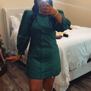 Women’s Emerald Green Puff-Sleeve Button-Front Dress